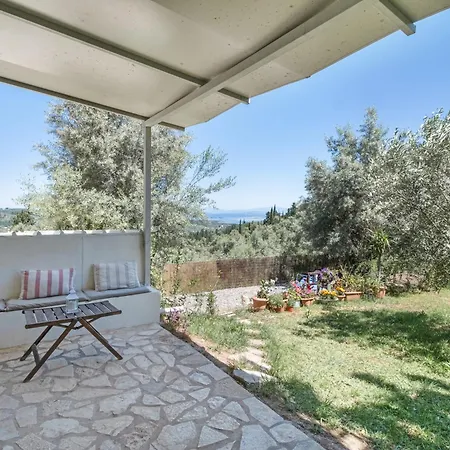 Cozy 2-bdrm-house With Garden * Katouna