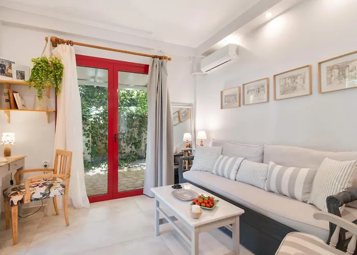 Cozy 2-bdrm-house With Garden * Katouna