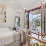 Cozy 2-bdrm-house With Garden *