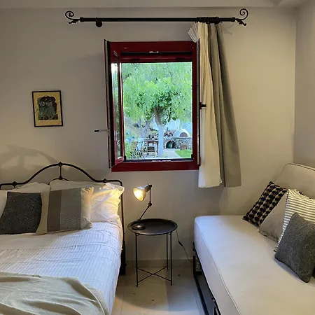 Holiday home Cozy 2-bdrm-house With Garden *